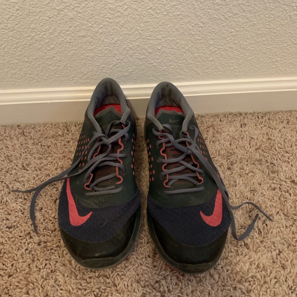 Grey/pink Nike Running Shoes